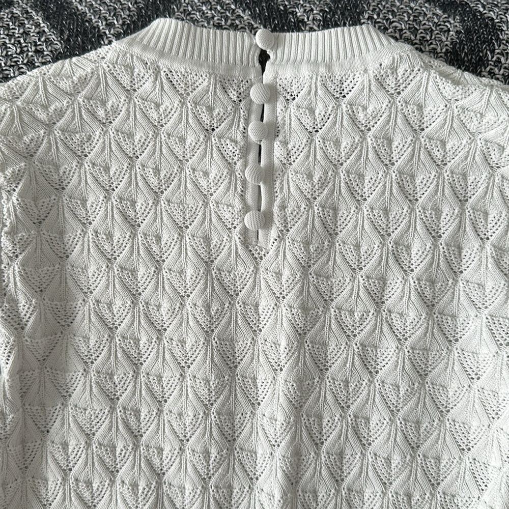 NEW NEVER WORN Club Monaco shirt - Picture 3 of 4
